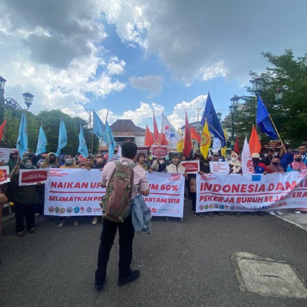 MPBI DIY Demo Tuntut Upah Minimum 2026 Antara Rp3,6 hingga Rp4,4 Juta