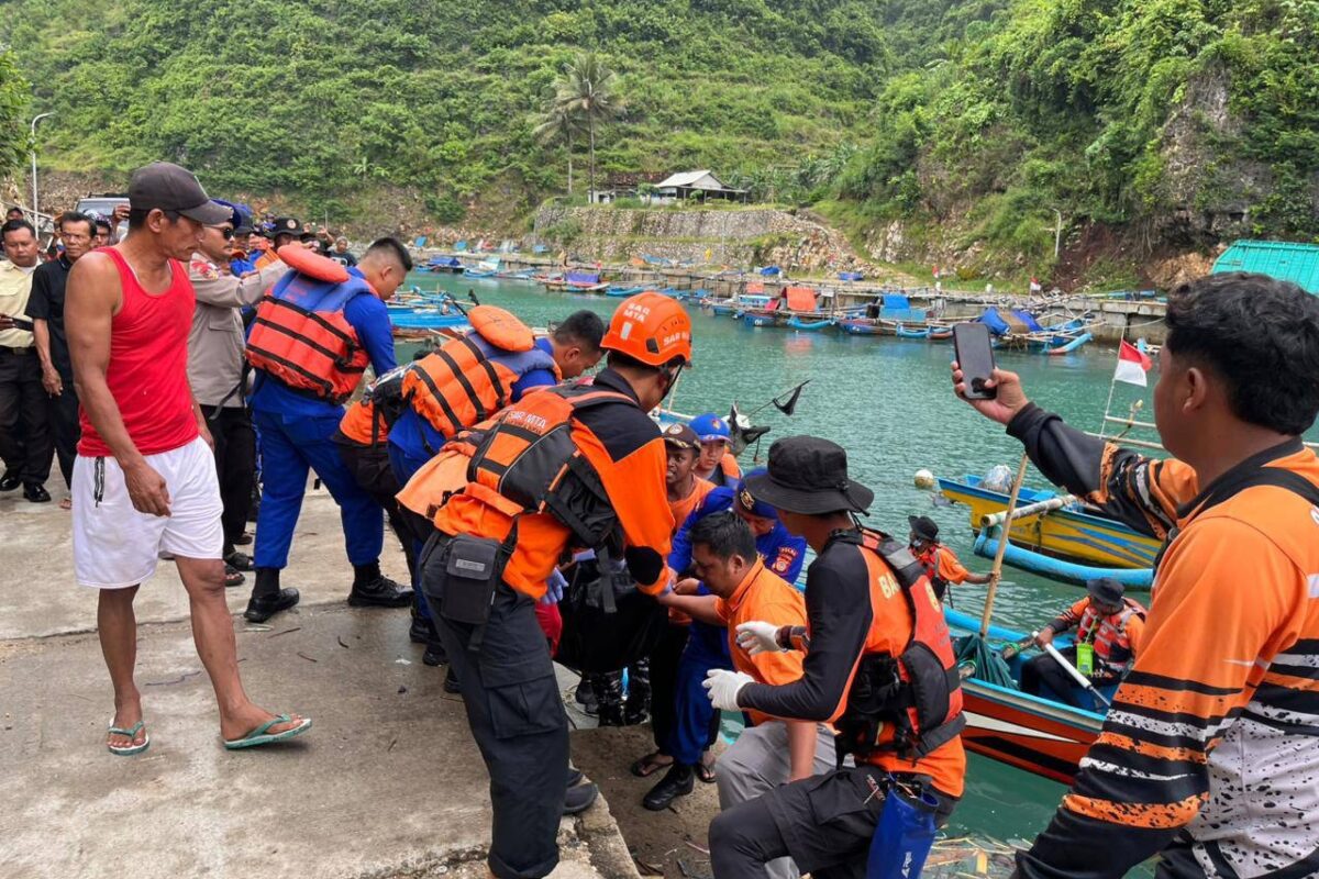 Nelayan yang Hilang di Pantai Gesing Gunungkidul Ditemukan Meninggal Dunia