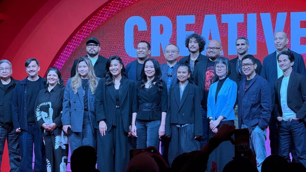 Netflix menggandeng Sutradara Kamila Andini dan Sabrina Rochelle Kalangie dalam proyek mendatang.
Foto: Arif UT/Pandangan Jogja.