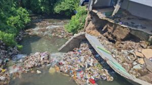 Tumpukan Sampah Picu Talud Kali Buntung Yogya Ambrol, Jembatan Jetis–Tegalrejo Ditutup