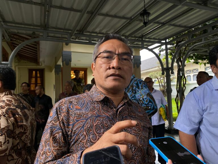 Bupati Bantul Klaim Tak Ada Keluhan Warga Sekitar Proyek Nasional Sampah-Listrik DIY