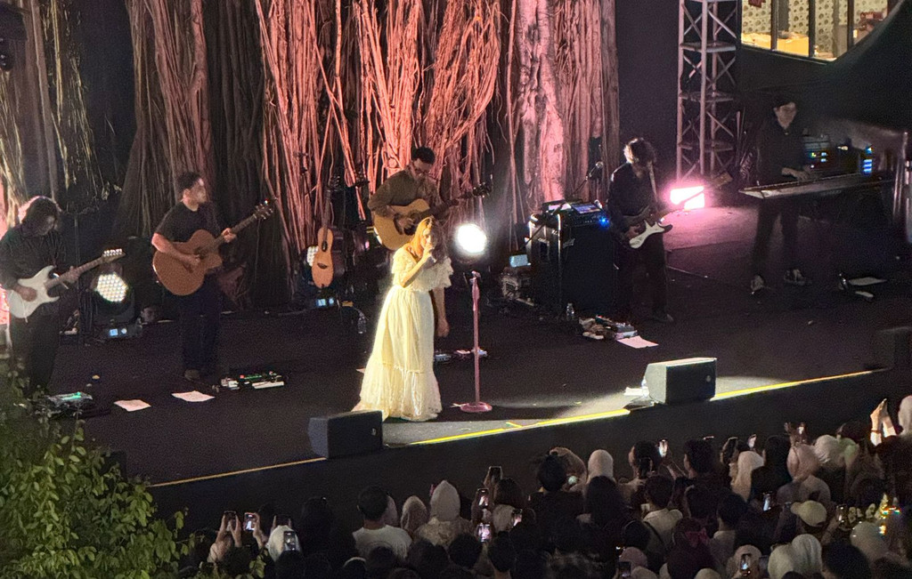 Nadin Amizah Membuka Babak Perdana Konser Rituals di JNM Bloc