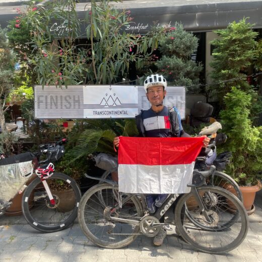 Bembenx Ora Turu, Orang Indonesia Pertama yang Menamatkan Transcontinental Race