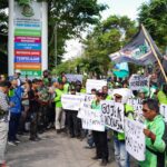 Ratusan Driver Gojek di Jogja Gelar Aksi Dukung Nadiem Makarim