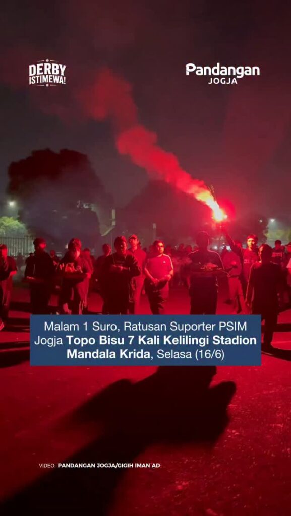 Ratusan Suporter PSIM Jogja Menggelar Laku Topo Bisu