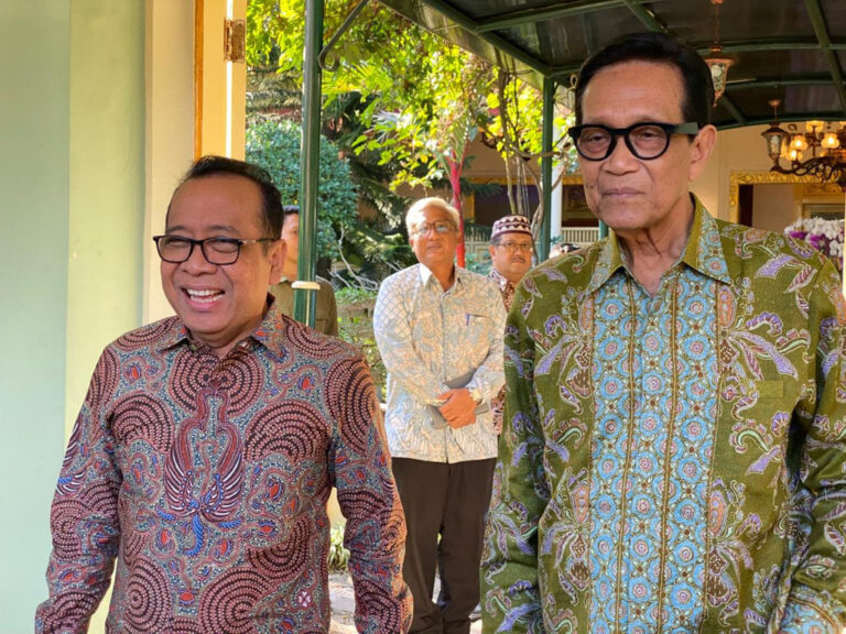 Pratikno Temui Sultan HB X, Sebut DIY jadi Pionir Gerakan Ruang Aman untuk Anak