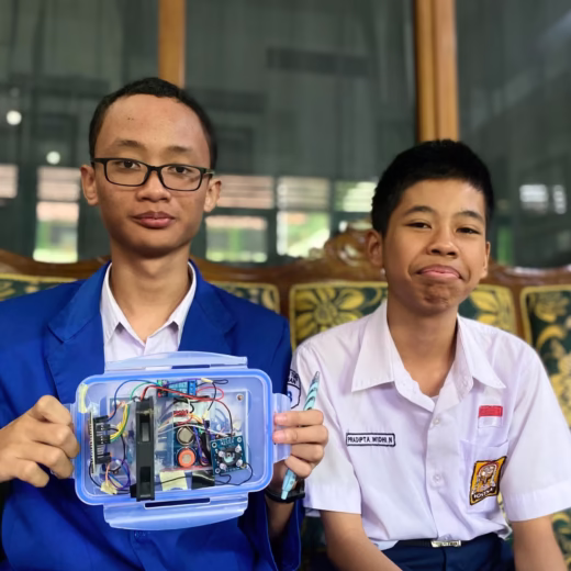 Cegah Keracunan MBG, Siswa SMP di Sleman Ciptakan Alat Pendeteksi Makanan Basi