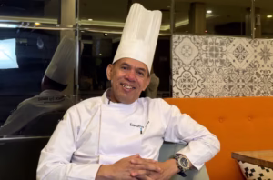 Di Hotel Jogja Ini, Chef Triyono ‘Memasak dengan Hati’ untuk Menu Iftar Ramadan