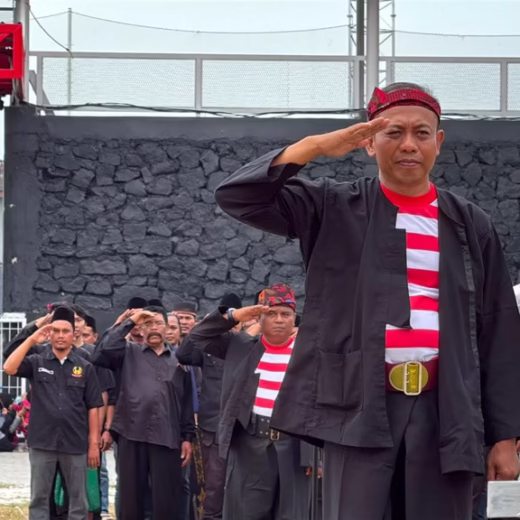 Pertama Kalinya, Keluarga Madura Yogyakarta Upacara HUT RI Bersama-sama