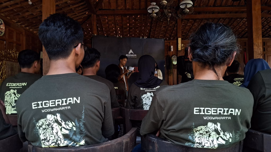 Komunitas EIGERIAN Yogyakarta.