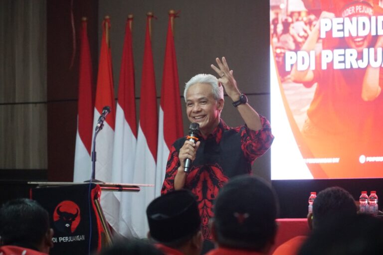 Gembleng Banteng Jogja, Ganjar: PDIP Harus Mendengarkan Suara Gen-Z